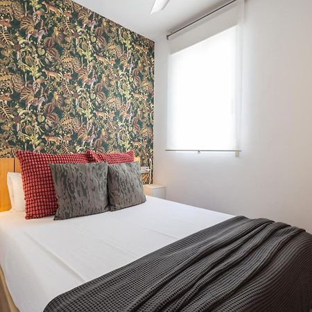Florit Flats - Stylish 2 Bedroom Ac Wifi Terrace Attic In Valencia Center Dış mekan fotoğraf