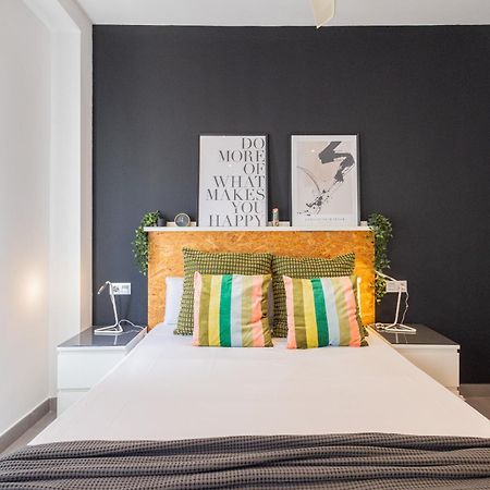 Florit Flats - Stylish 2 Bedroom Ac Wifi Terrace Attic In Valencia Center Dış mekan fotoğraf