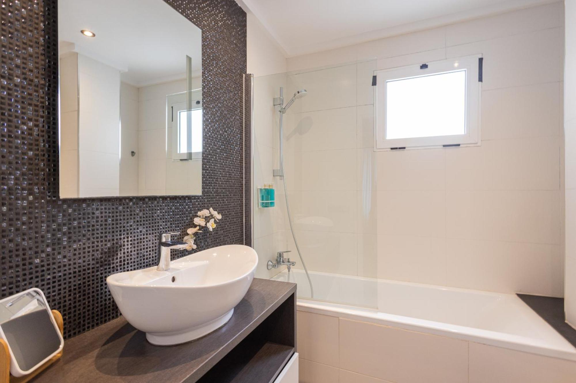 Florit Flats - Stylish 2 Bedroom Ac Wifi Terrace Attic In Valencia Center Dış mekan fotoğraf