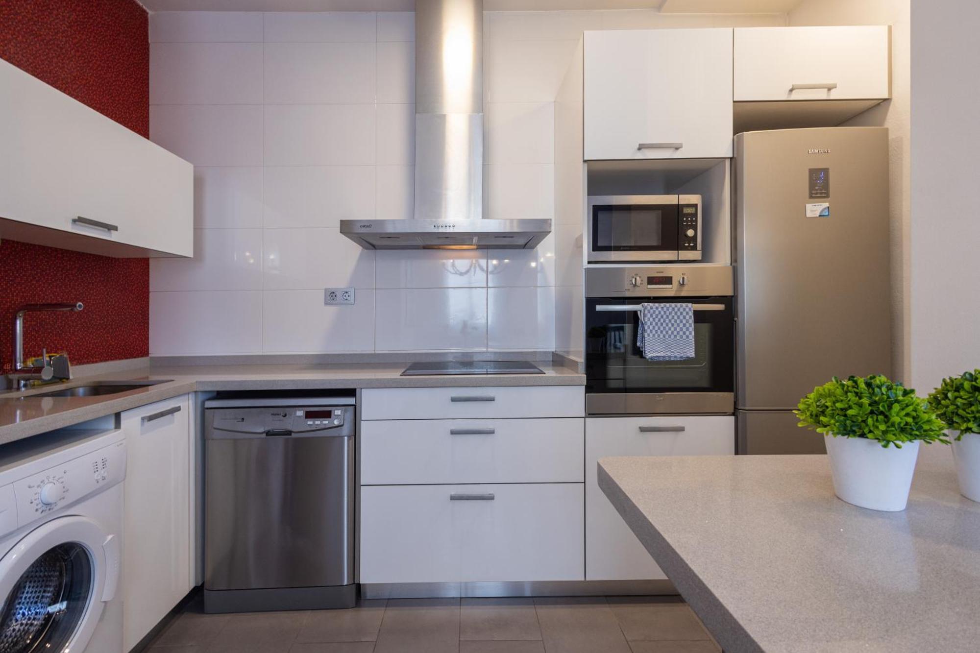 Florit Flats - Stylish 2 Bedroom Ac Wifi Terrace Attic In Valencia Center Dış mekan fotoğraf